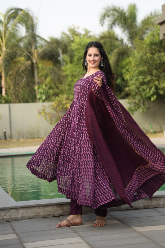 DHARANI'S WINE COLOURED ANARKALI SUIT SET - 12